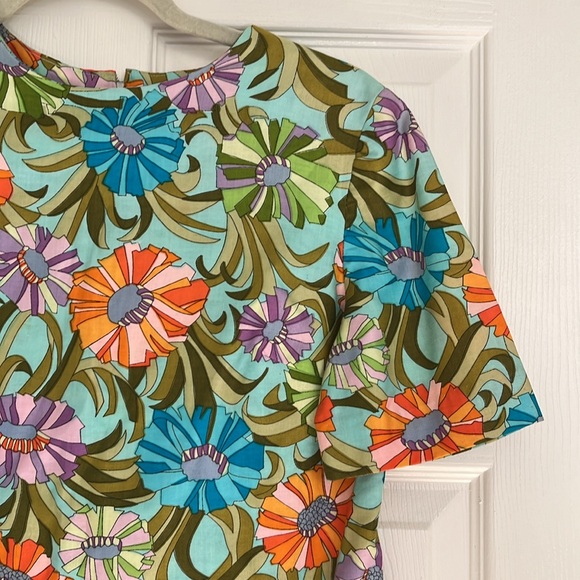 Vintage Floral Top - Picture 2 of 5